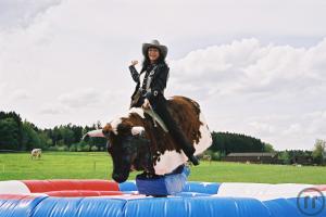 1-BULLRIDING  Western Rodeo