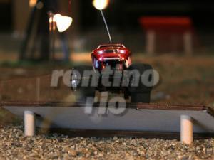 3-RC OFFROAD CHALLENGE / MINI MONSTER TRUCK BAHN