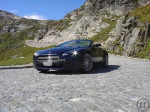 2-Aston Martin V8 Vantage 4.7 Roadster