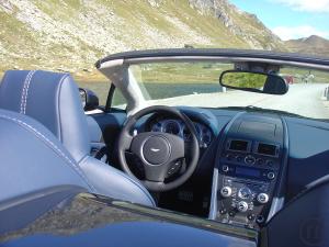 3-Aston Martin V8 Vantage 4.7 Roadster