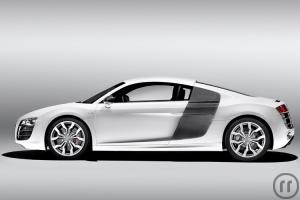 1-Audi R8 V10 - mit 525 PS