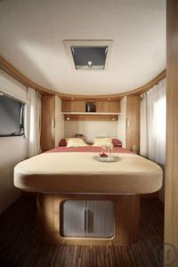 2-Wohnmobil Hymer ERIBA Car 600