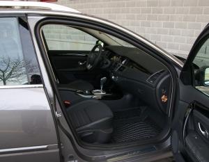 2-Renault Laguna Kombi
Personenwagen