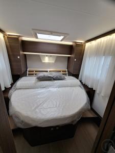 6-Wohnmobil Adria Flitter Camper