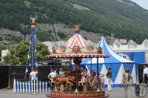 4-Kinderkarussell, Karussell,Nostalgiekarussell,Jahrmarkt