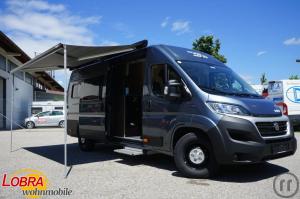 1-Pössl RoadCar Van 640 Kastenwagen für bis zu 4 Personen.